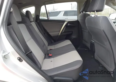 2014 Toyota Rav4 Xle z USA, uszkodzony, nr VIN JTMRFREV7ED082646